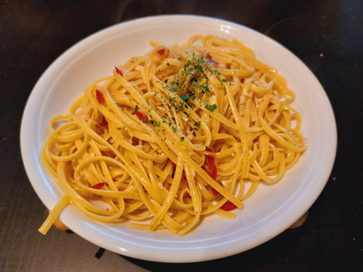 Linguine mit Knoblauch und Chili
