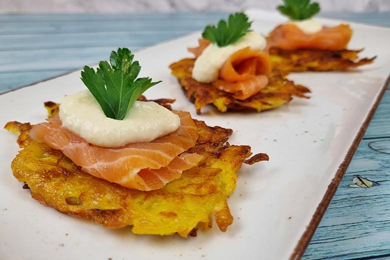 Kartoffelpuffer mit Räucherlachs