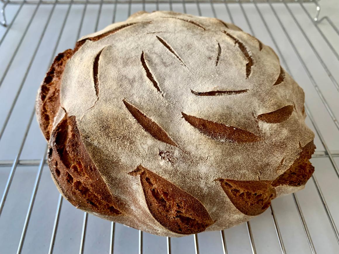 Roggen-Dinkelbrot mit Buttermilch