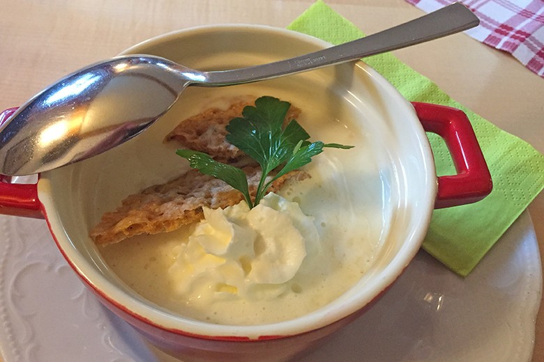 Allgäuer Käsesuppe