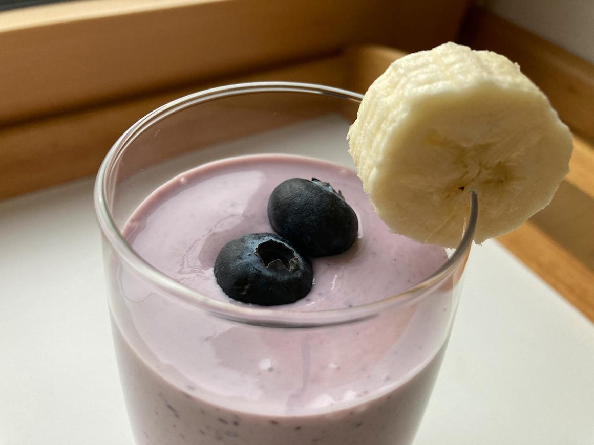 Blaubeer-Smoothie mit Skyr