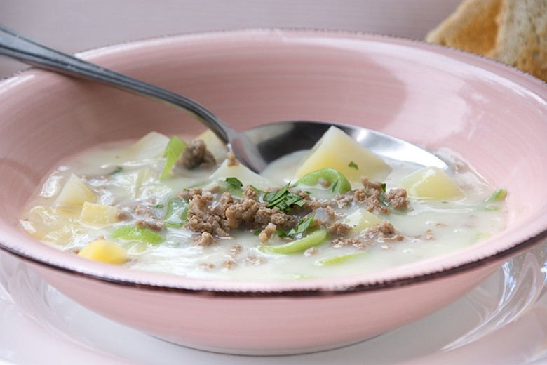 Lauchsuppe mit Hackfleisch