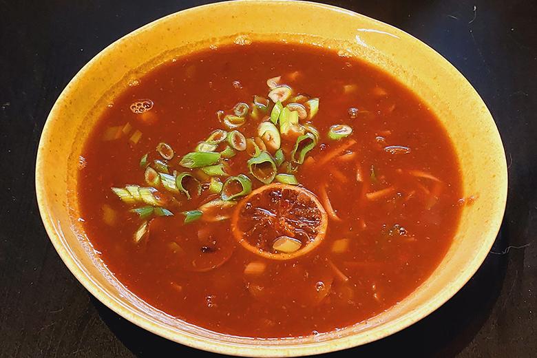 Thailändische Bambus-Suppe