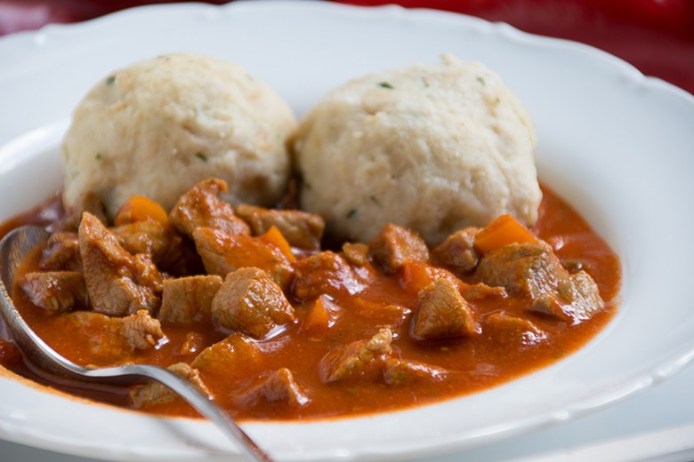 Omas Kartoffelgulasch