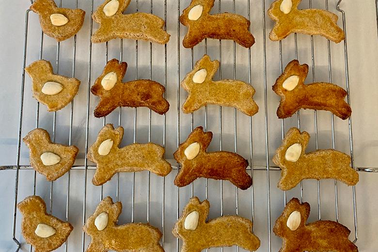 Dinkelvollkornkekse - Osterhasen und Küken