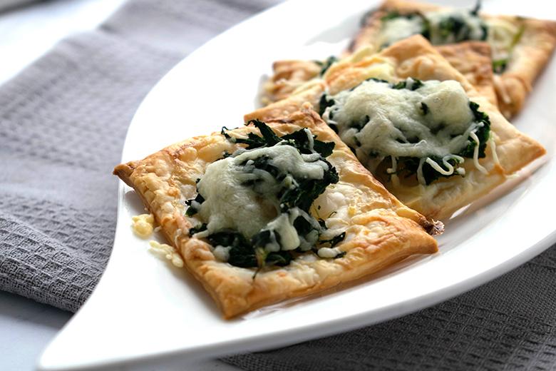 Blätterteighäppchen mit Spinat