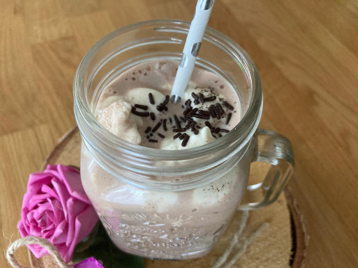 Mandel-Zimt-Shake