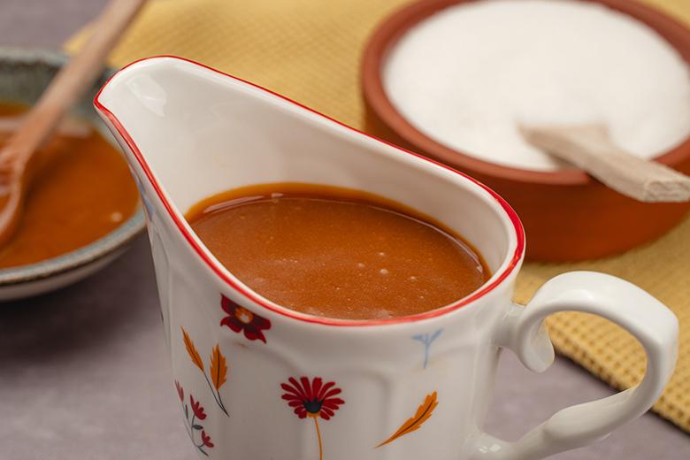 Selbstgemachte Karamellsauce