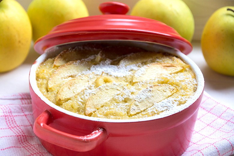 Reiskuchen mit Apfelspalten