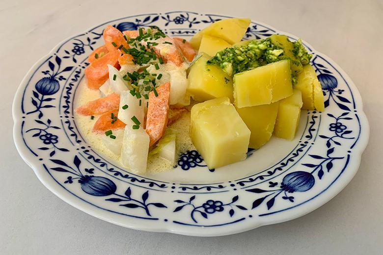 Salzkartoffeln mit Bärlauchbutter und Rübengemüse