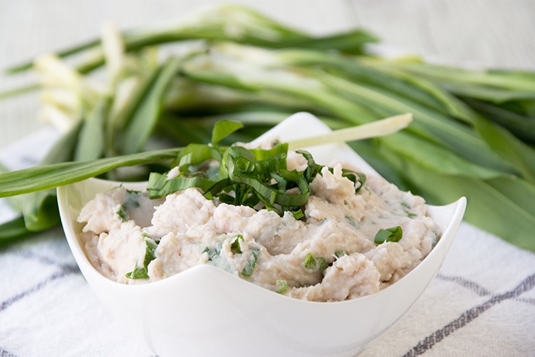 Hummus mit Bärlauch