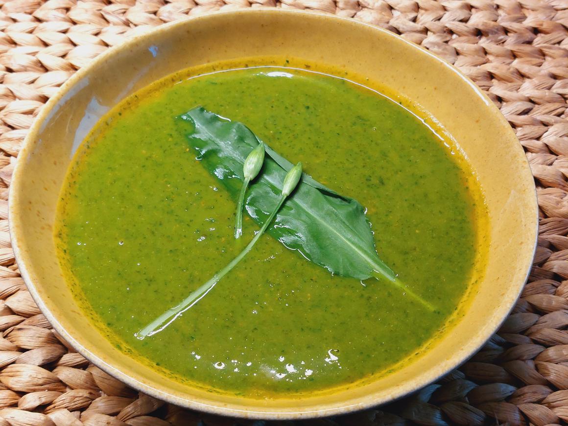 Sellerie-Bärlauchsuppe