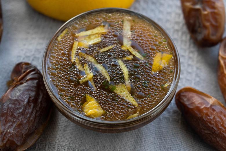 Dattel-Vinaigrette