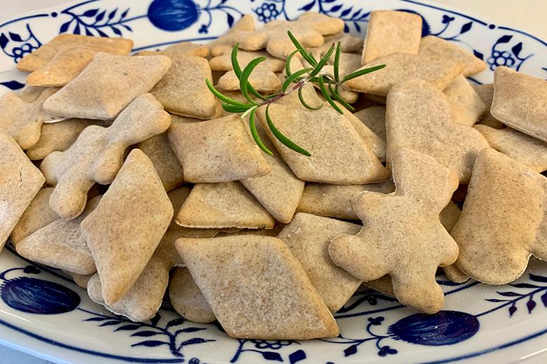 Buchweizen-Dinkel-Cracker