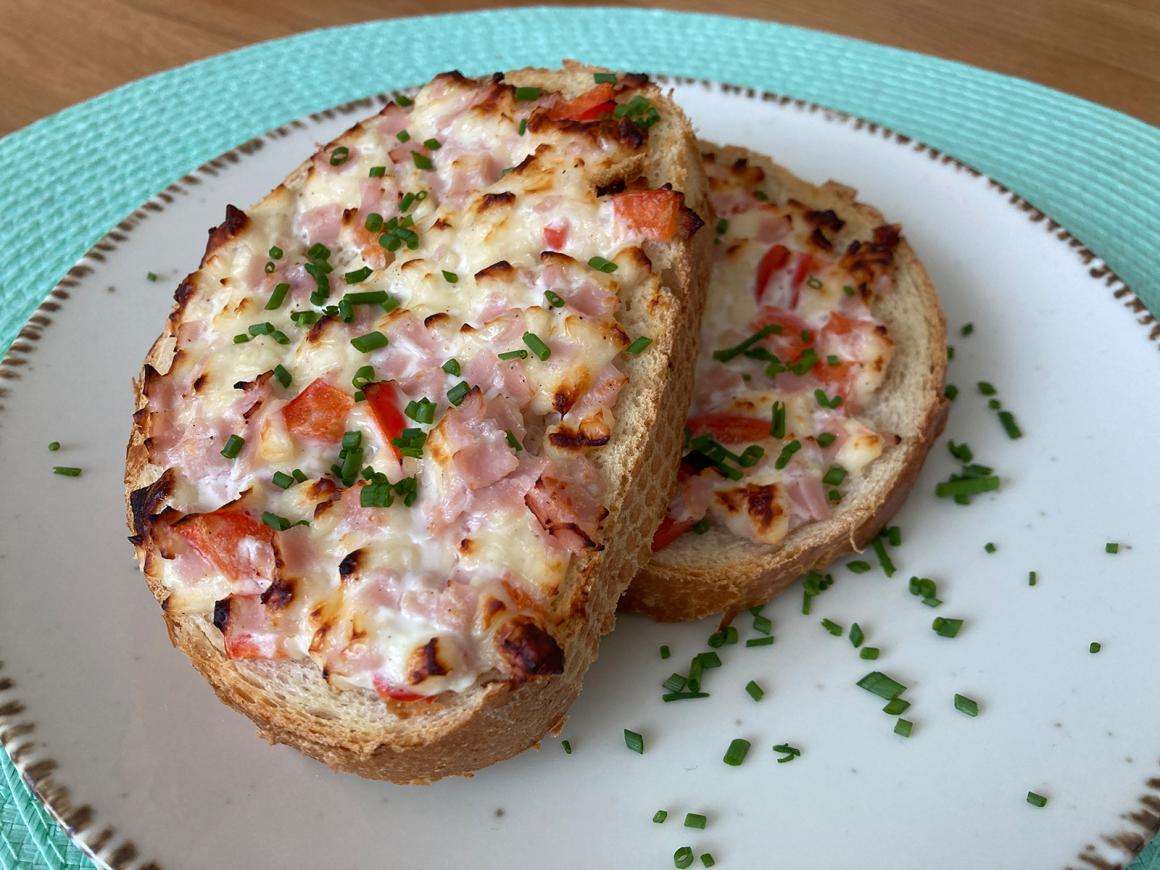 Überbackenes Brot aus der Heißluftfritteuse