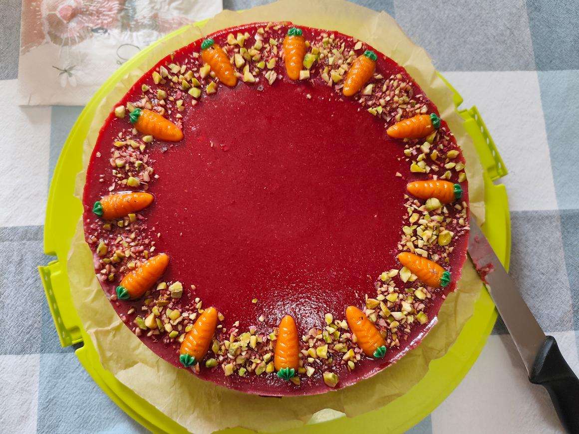 Pistazien-Himbeer-Torte