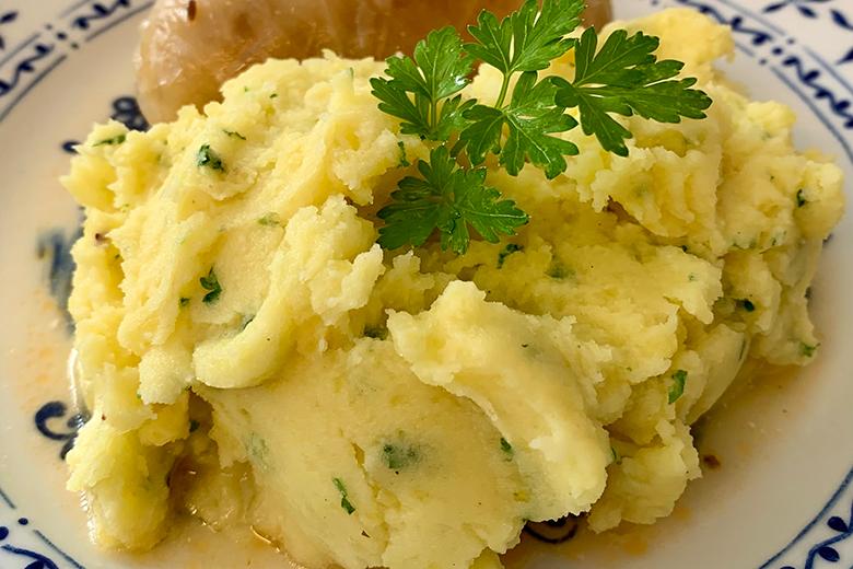 Kartoffelpüree mit Petersilie