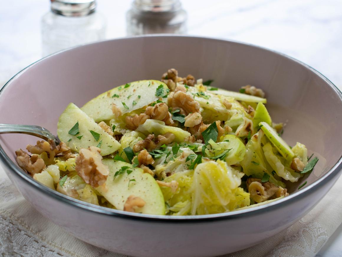 Wintersalat mit Wirsing