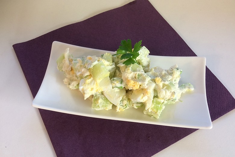 Kräuterquark mit Gurke