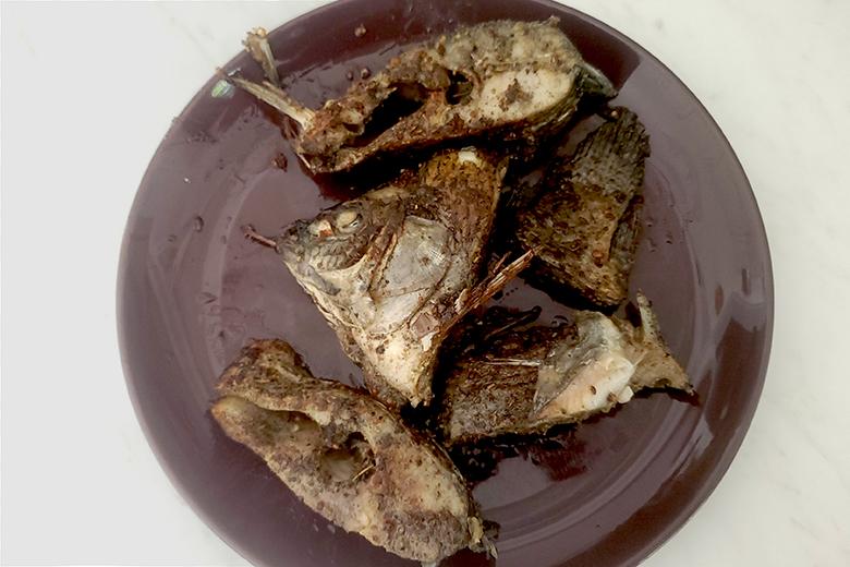 Marinierter Tilapia nach afrikanischer Art