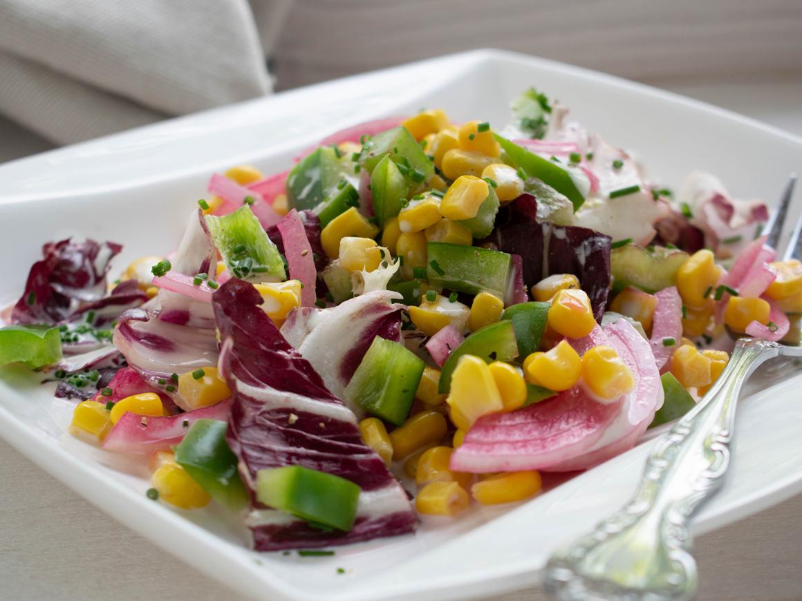 Bunter Maissalat