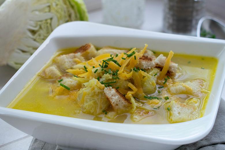 Wirsing-Käse-Suppe