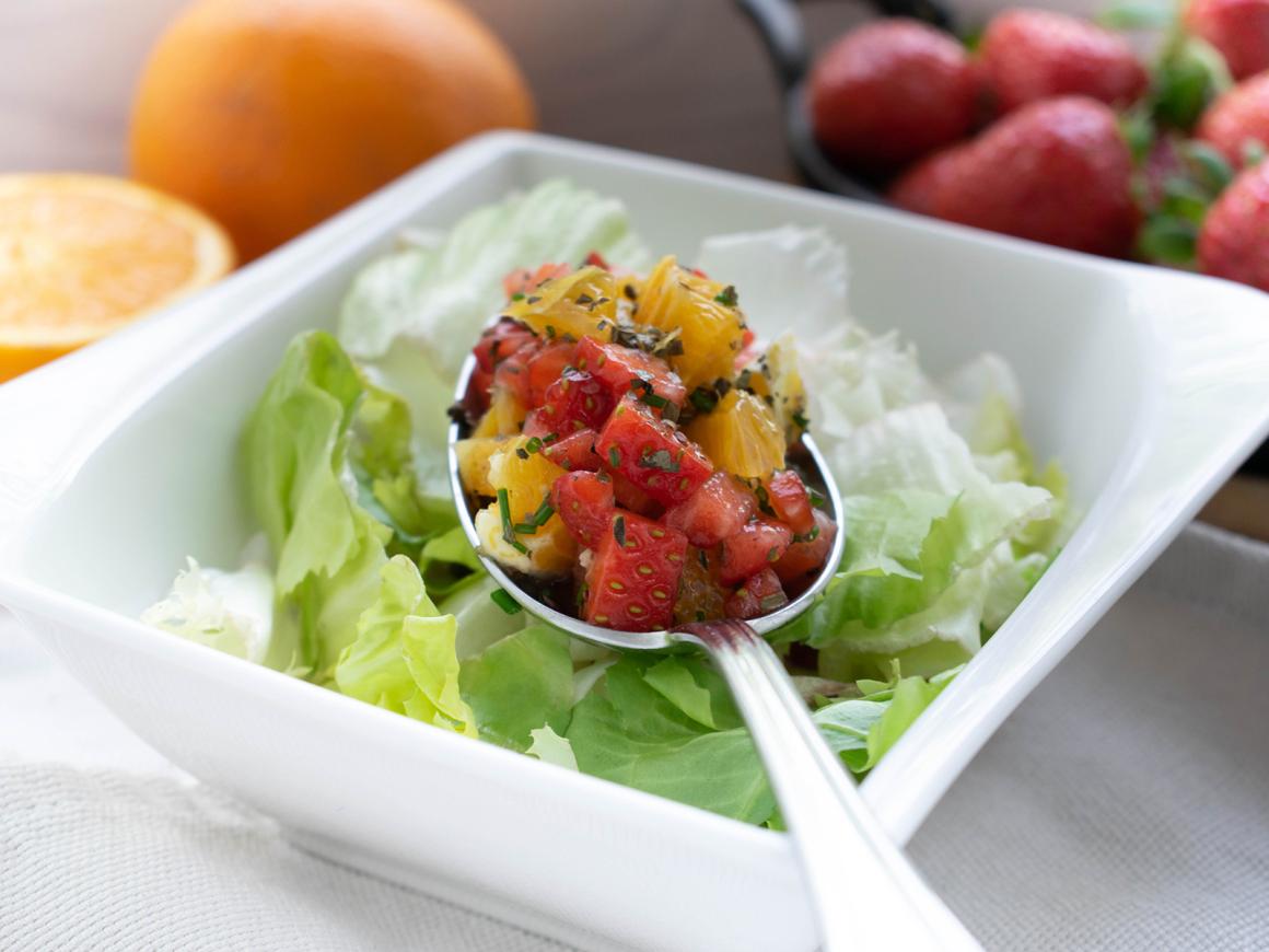 Fruchtige Salatkräuter
