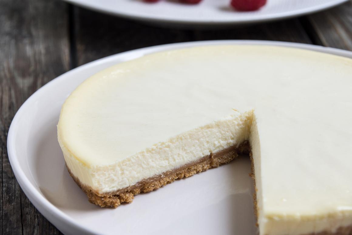 Cheesecake mit Keksboden