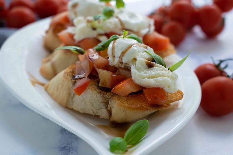 Bruschetta mit Burrata