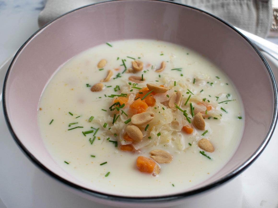Sauerkrauteintopf mit Süßkartoffel