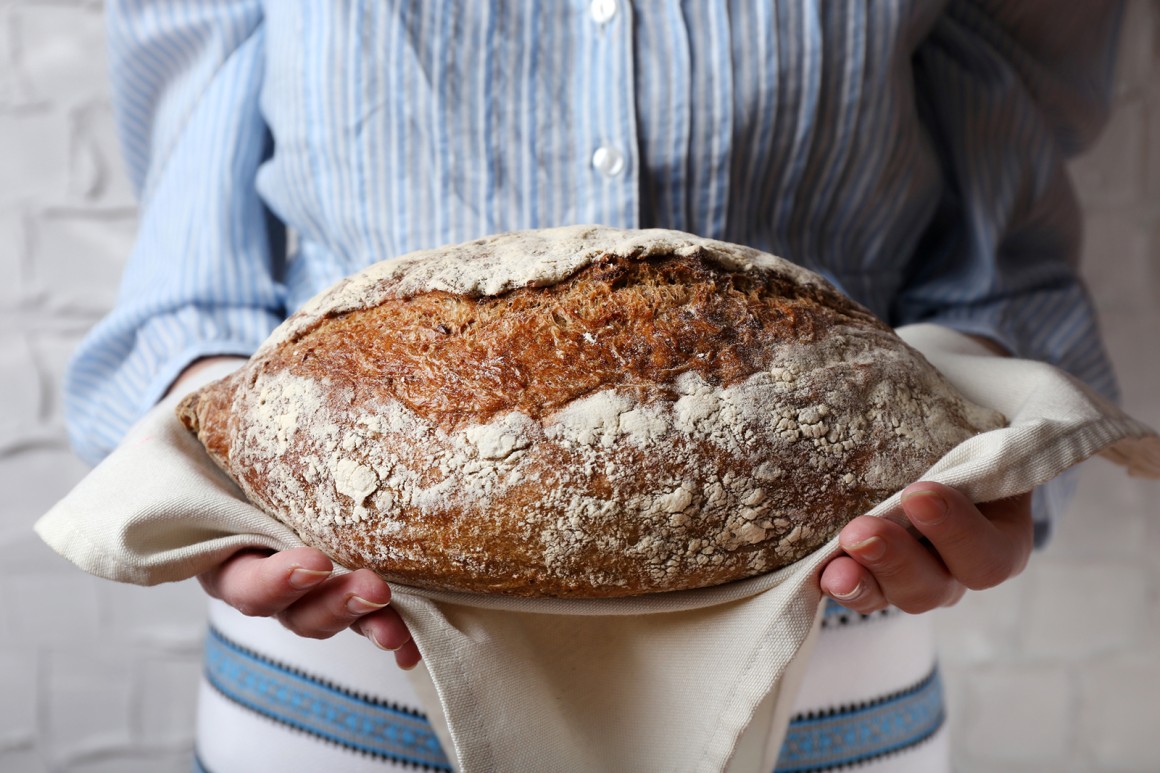 Selbstgebackenes Brot schmeckt köstlich und ist gar nicht schwer in der Zubereitung.