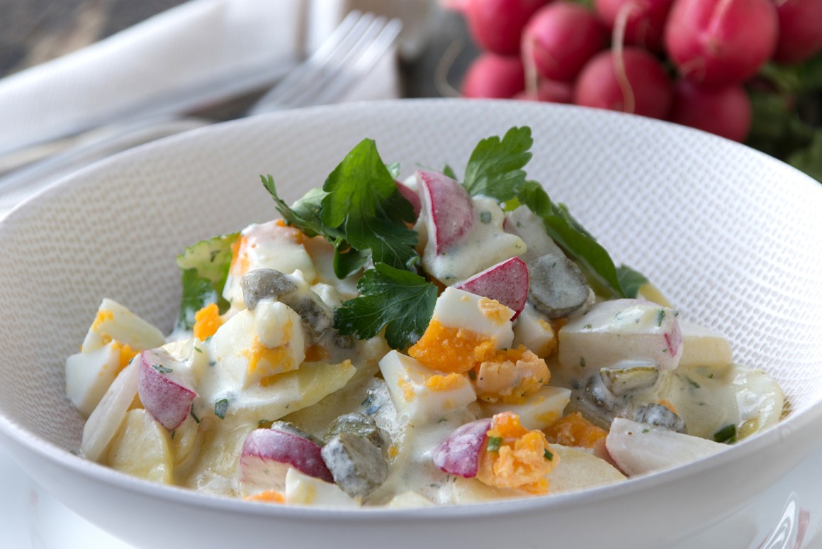 Kartoffelsalat mit Ei - Rezept | GuteKueche.de