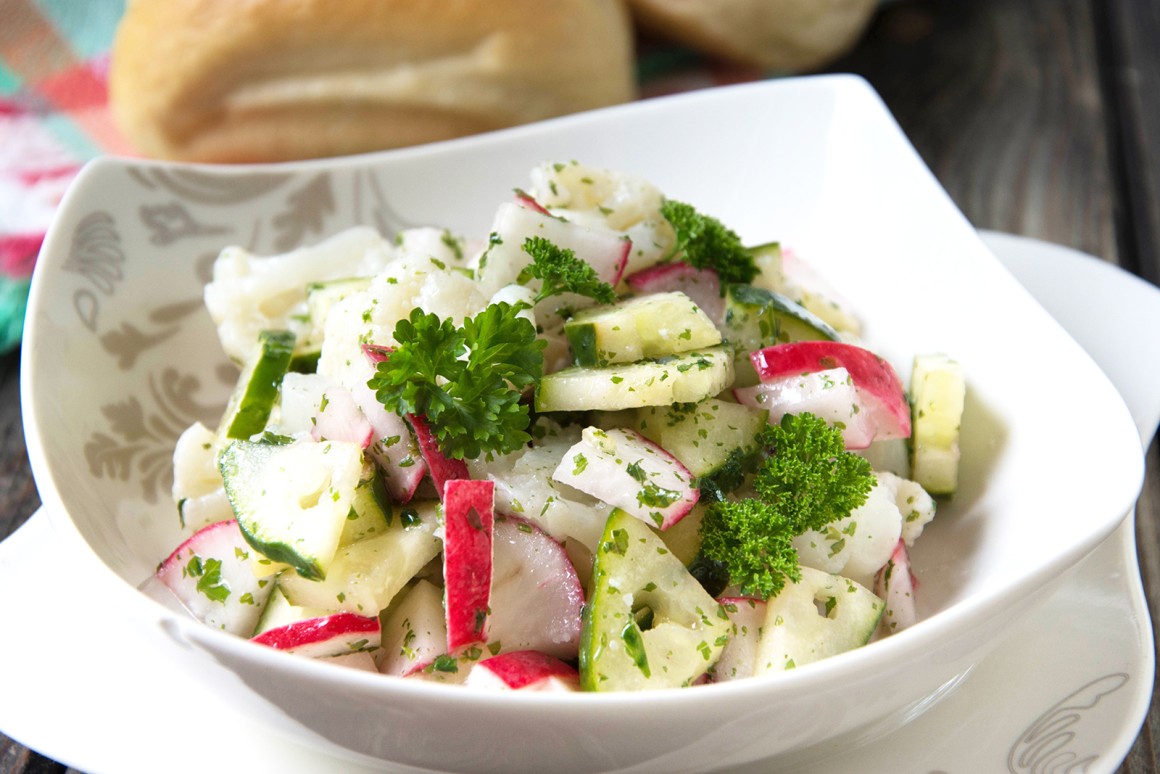 Blumenkohl-Gurken-Salat