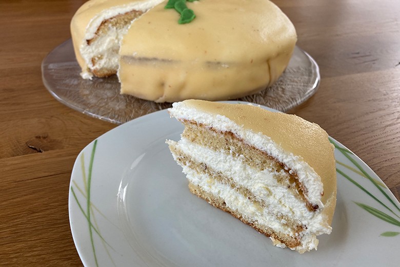 Marzipan-Sahne-Torte