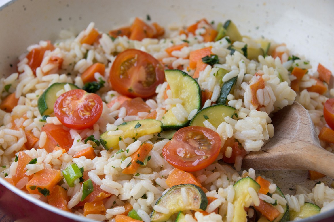 Zucchini-Tomaten-Reis-Pfanne