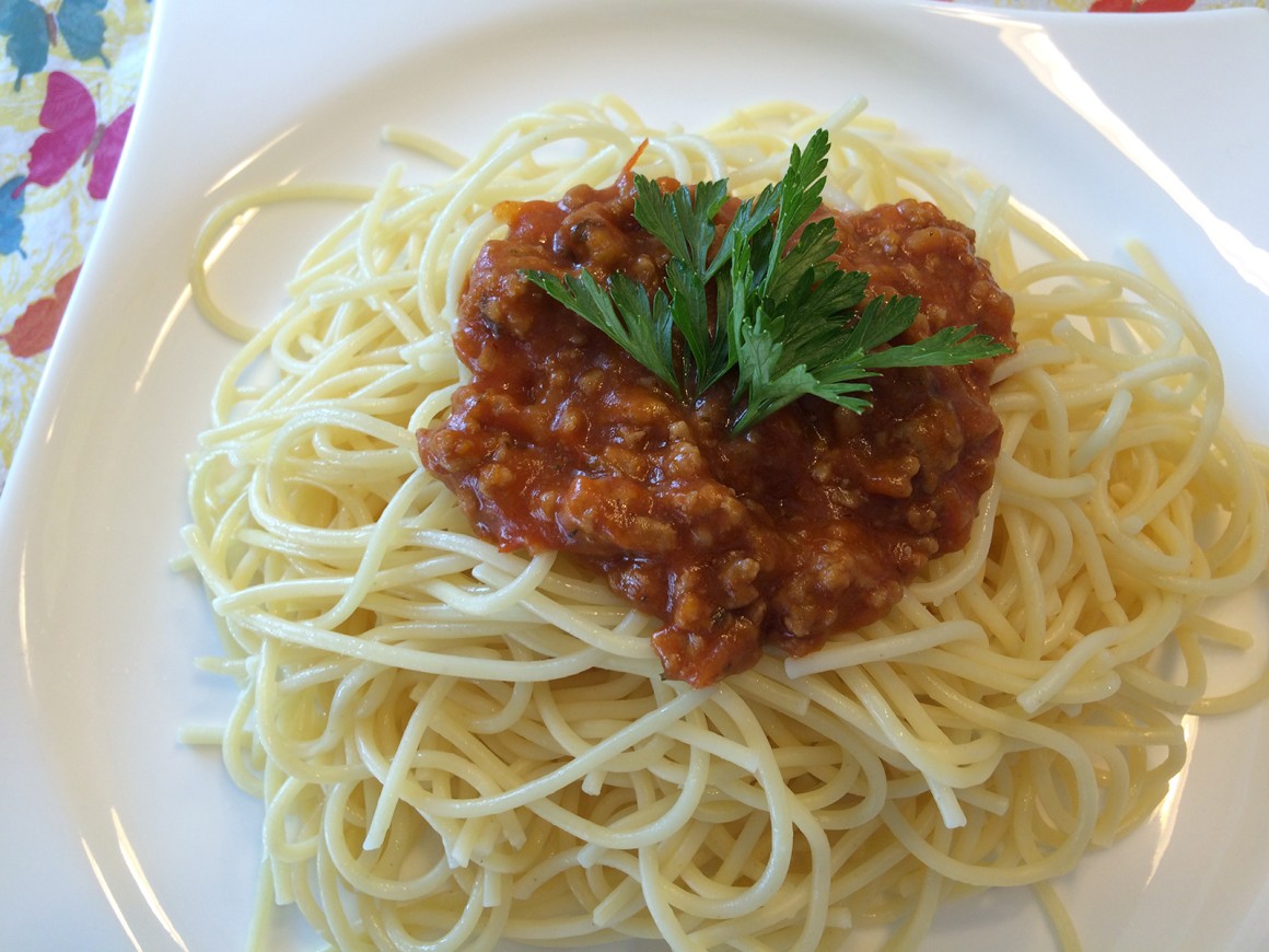Spaghetti mit Fleischsoße