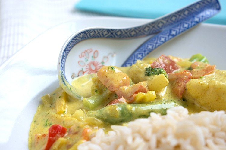 Veganes Thai-Erdnuss-Curry