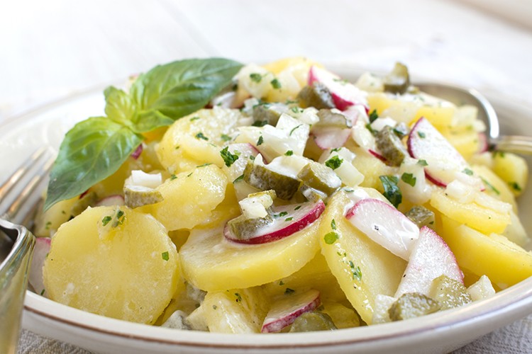 Leichter Radieschen-Kartoffel-Salat