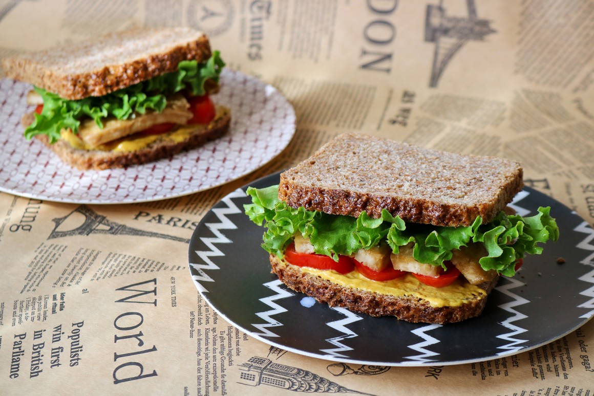 Veganes Tofu-Sandwich