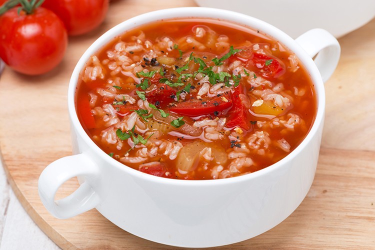 Tomaten-Reissuppe