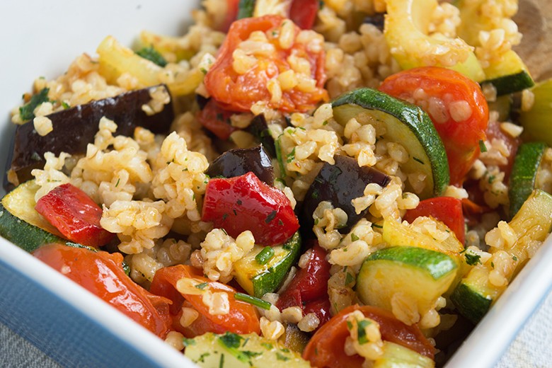 Couscous mit bunter Gemüsevielfalt